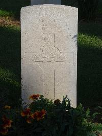 Salonika (Lembet Road) Military Cemetery - Hobbs, J E